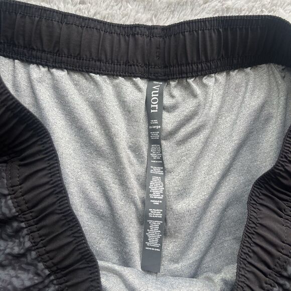 Vuori Men’s Kore Short 7” Inseam Lined Black Basket Weave Pattern V302 Size XXL - Picture 6 of 9